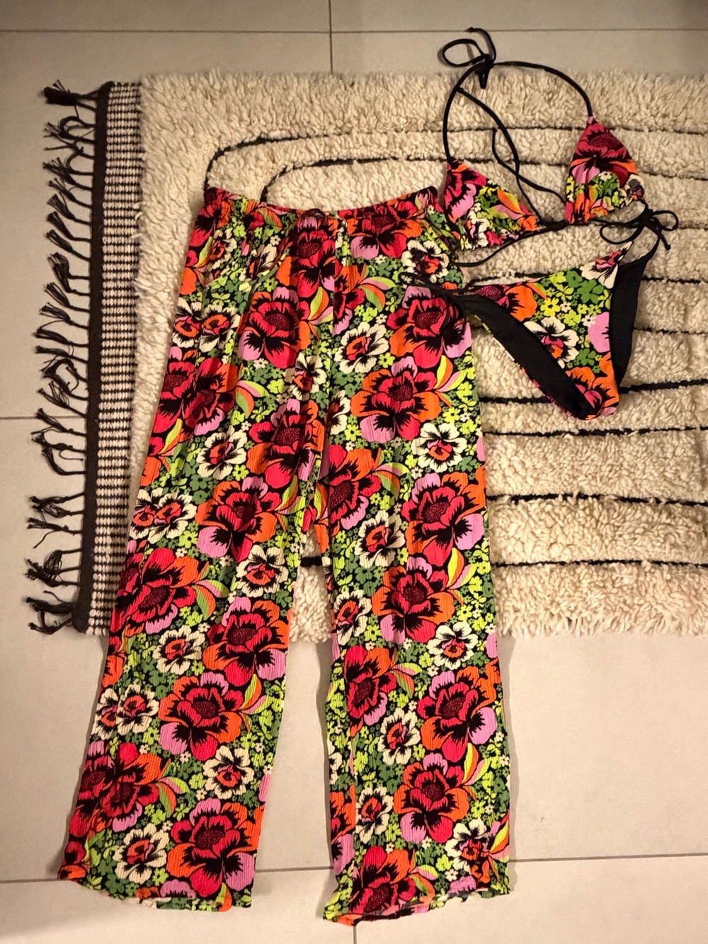 FARM Rio x Rip Curl Reversible Bikini & Wide-Leg Beach Pants - Bright Multi